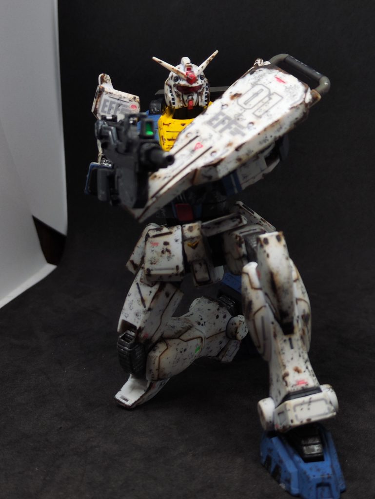 局地型ガンダム–2枚目/制作者：@teddedvirukisu