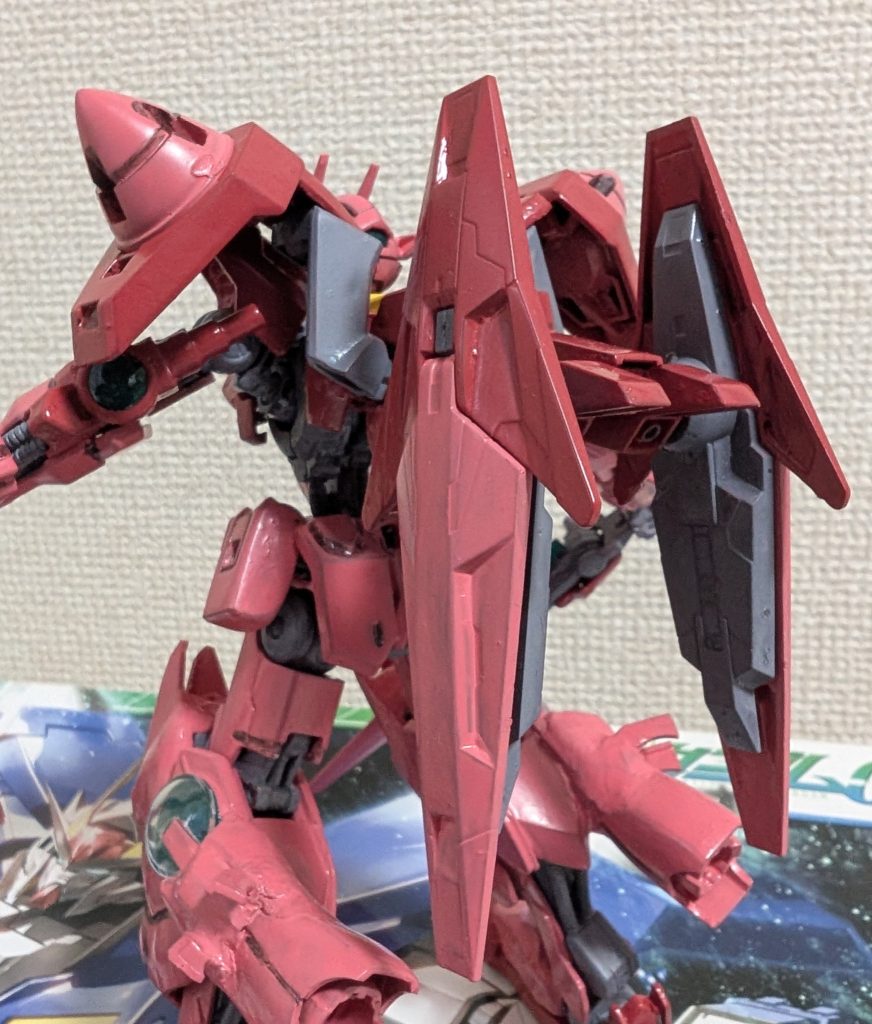 オリジナル装備「ビルドシリーズ」の「ダイバーエースユニット」のバックパックを付け加えました。