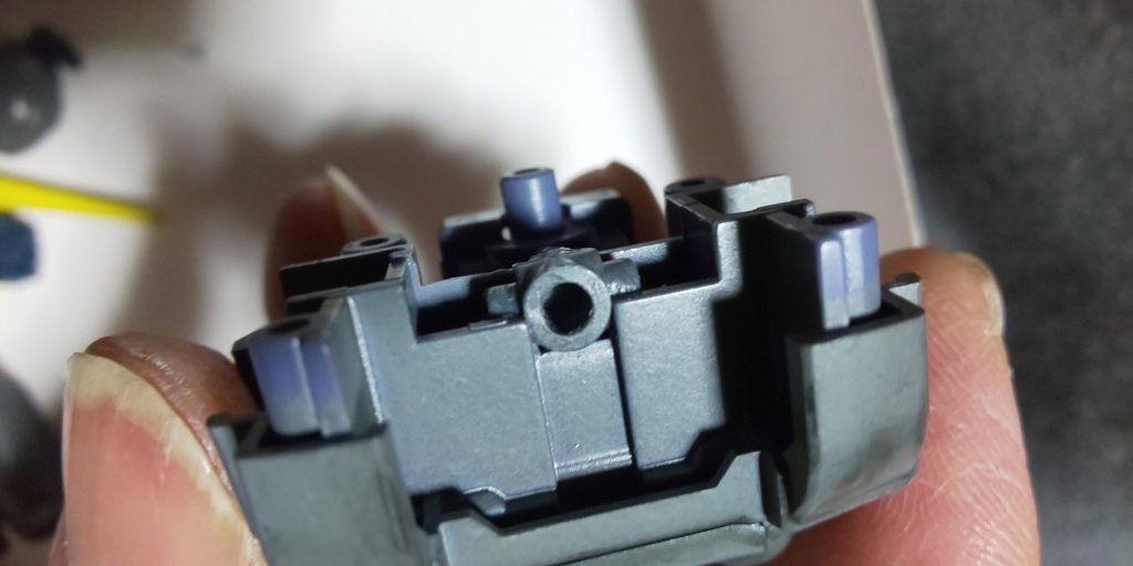 これで素組みよりは5ミリ程は後ろに出来たかと。