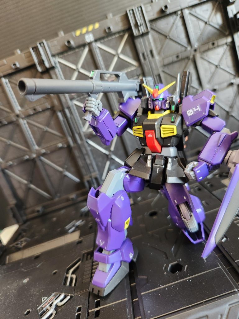 モビルスーツの中でも一番好きなマークII。ガンダムエースのアンケートでもずっと書いてました。モビルアーマーはビグザムでしたけど。