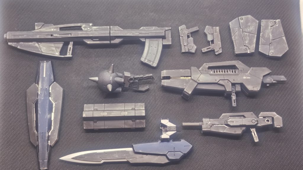 武装類です。アストレアFは武装が豊富でポージングさせてて楽しいんですが、最終的にどれを持たせるかかなり悩みましたw