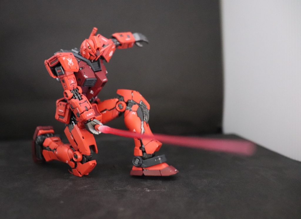 ファースト第一話をイメージして本当によく動くいいキットです