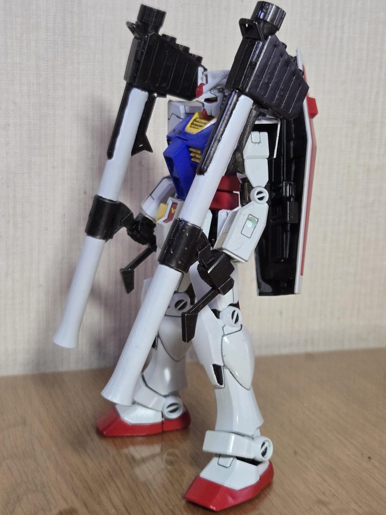 バズーカの2本持ちはエントリグレードと思わせない迫力が出ます(笑)