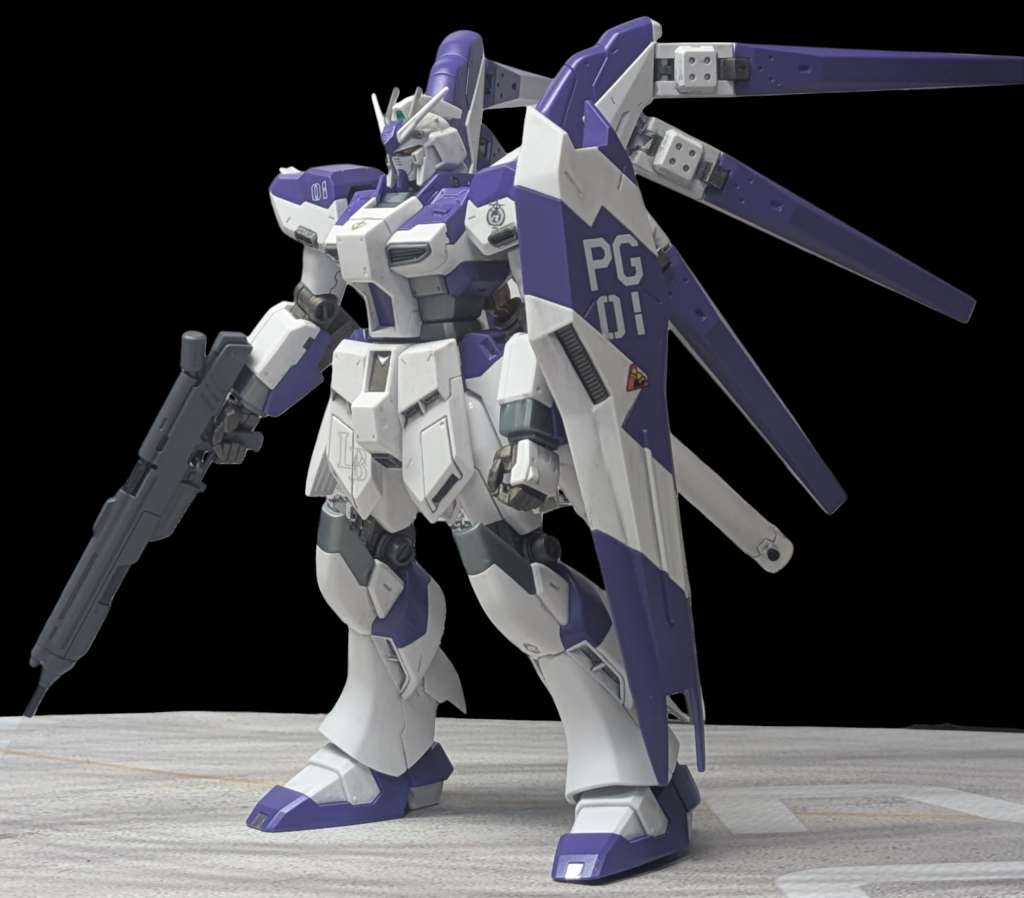 事態が変わったのは反G計画派テロリストが起こしたイズマ事件で強力な対NTシステムであるEXAMシステムを搭載したブルーディスティニーが現れてからだった。この事件に出動したロンド・ベル隊第10独立艦隊より従来のジェガンでは敵に刃が立たないと報告を受けたロンド・ベル隊総司令のブライト・ノア大佐は反G計画派テロリストを追うシャリア・ブル中佐率いる第10独立艦隊MS隊、別名