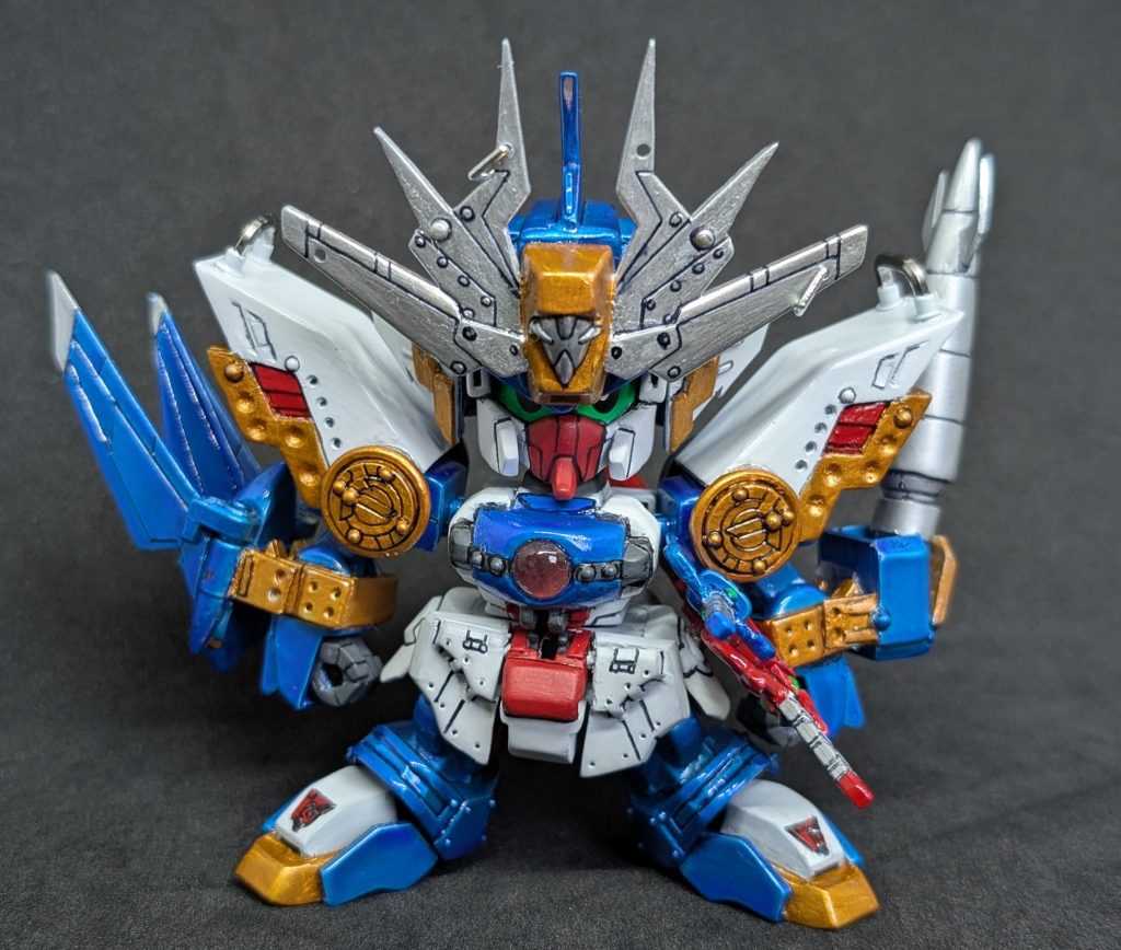 武装形態肩をデカくしてごつく！ドリルも削り出してでかく！白鋼の旋翼は真ん中少しでかくして両側を切り取って角度変更してます