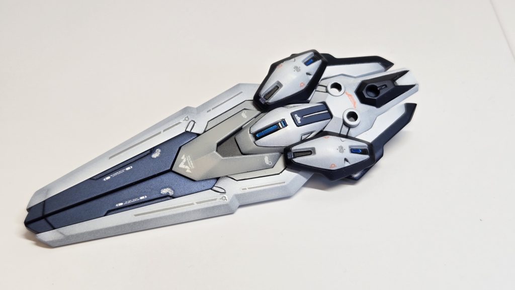 エスカッシャンも徹底的に塗り分け！