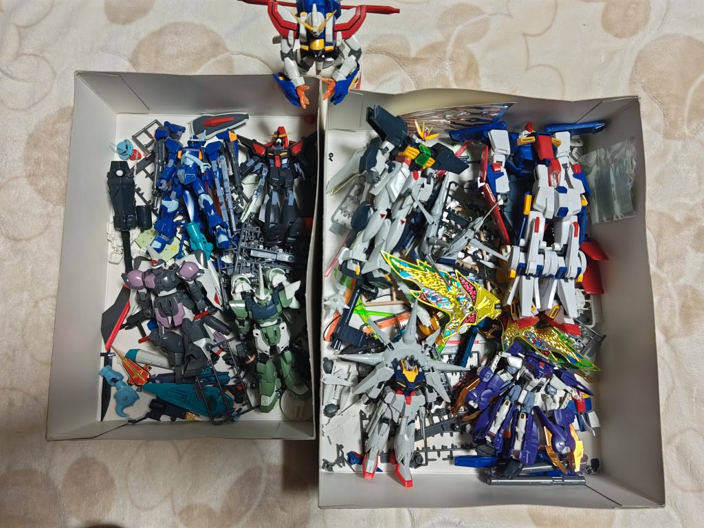 その他武器などのパーツもちらほら