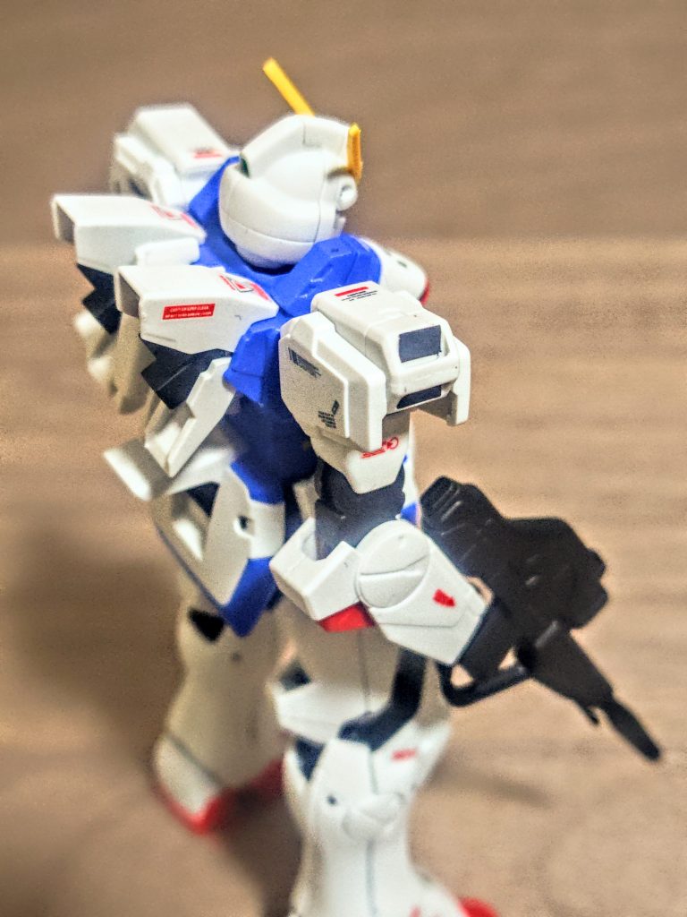 あとはやはり、細部の墨入れ、細かな部分塗装ですね。これはね、きっとやれる。筆塗りは難しすぎるので、それならいっそマスキングしまくって、スプレーでいくのも手ですか。いよいよそれも含めてエアブラシ投入が必要な気もしますが。今のところまだ頑張って缶スプレーで私はやりくりしています。