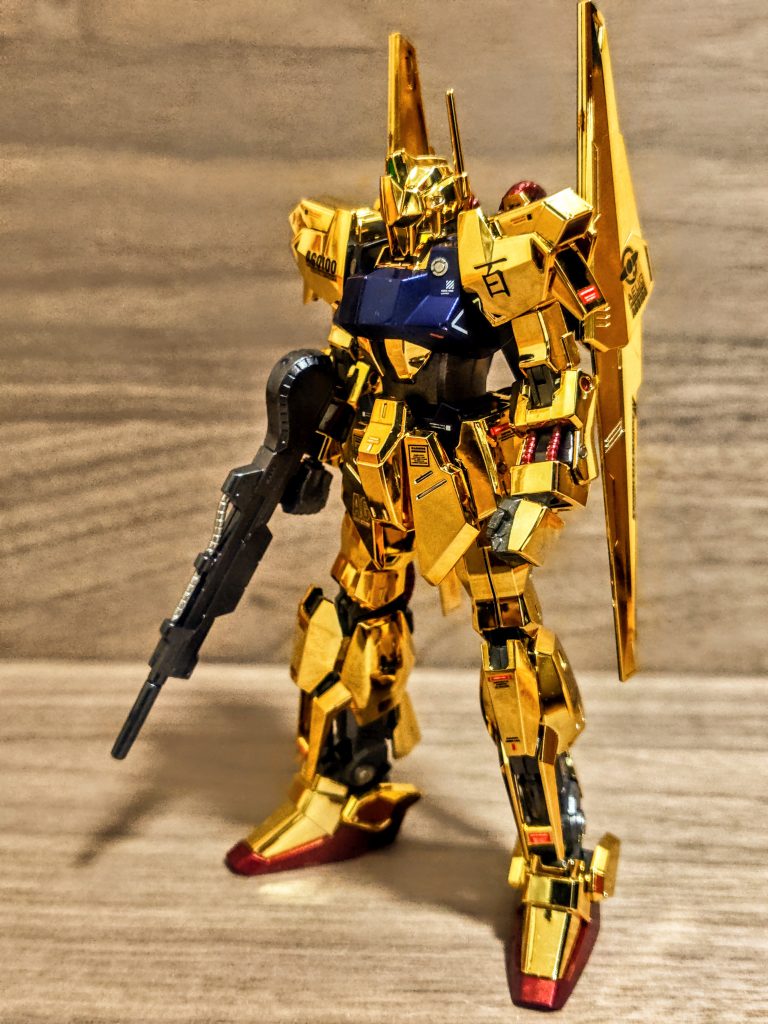 ほとんど同じやないか（笑）、そりゃそうでしょうよ。キットは同じなんだから。まぁでも、こちらの方が明らかにデカール貼りたくっていますね（笑）、つまりこっちが最初ですね。そして前回のが、「貼り過ぎもよくないな」と少し大人になった版でしょうか。