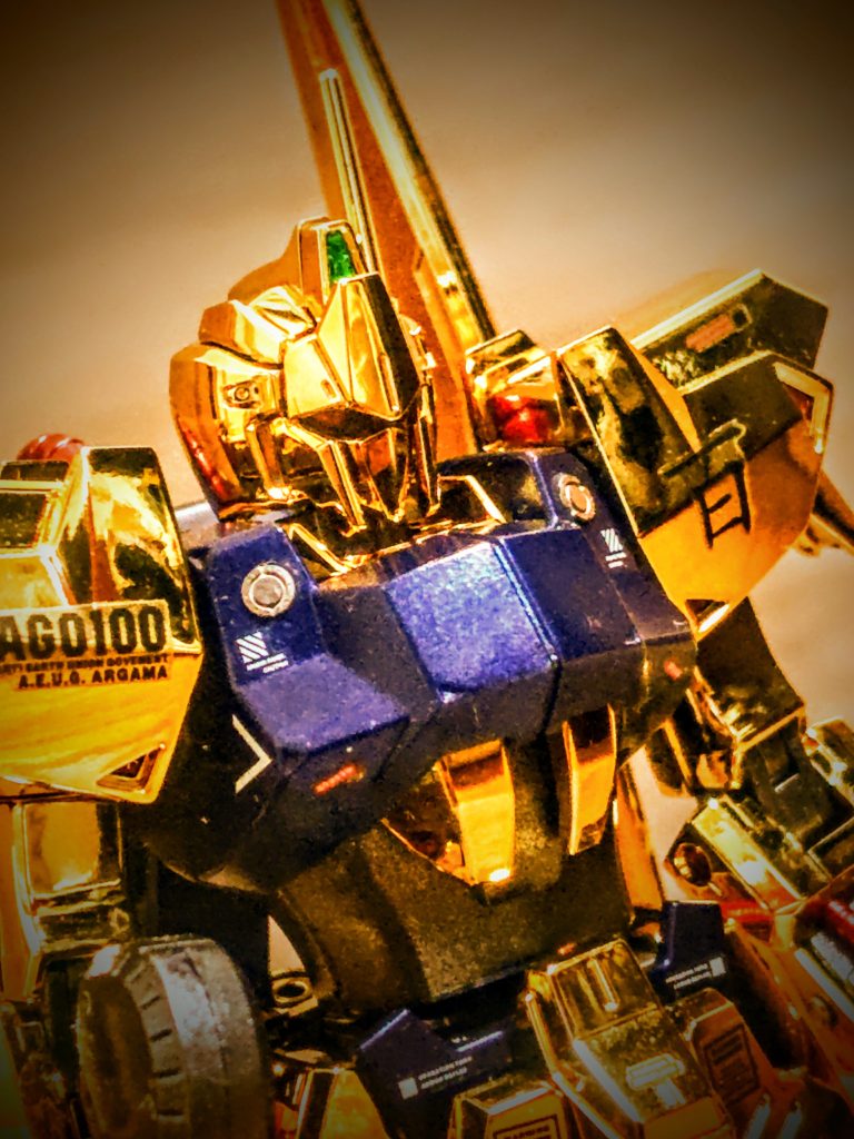 とか何とか言いつつ今回はここまで。思えばこの時作って、切っちゃいけないところを切って失敗して、次はそこを回避してそれより少しだけ上手く作れた2号機があって、、ぜ、前進してるっ（笑）。またもや私のページに同じ絵が2つ並ぶのですが、前回のと今回のは違う個体なので押し通る。「皆も同じやつ、たくさん作ろうぜ（笑）」それではまたお会いしましょう。ありがとうございました、ではまた。