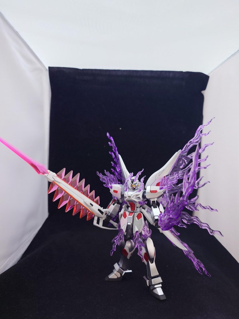 武器を持たせると迫力が更に増しますね！