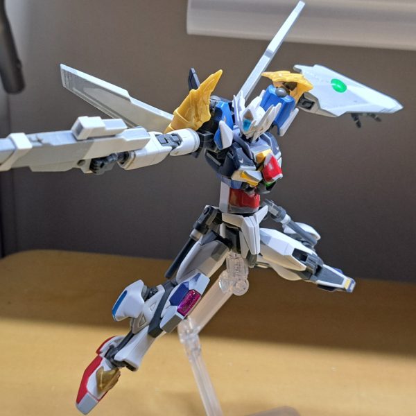 HGCEフリーダムガンダムをベースに作り主人公機風にオリガンを作りました名前はガンダムネクサスですプラ板でシールド、ビームライフル、フライトユニット(翼)を自作しました無塗装ですが塗装した状態で、新しく投稿していきますこれからも射撃特化や格闘特化も作って行こうと思っておりますので応援よろしくお願いします&nbsp;（5枚目）