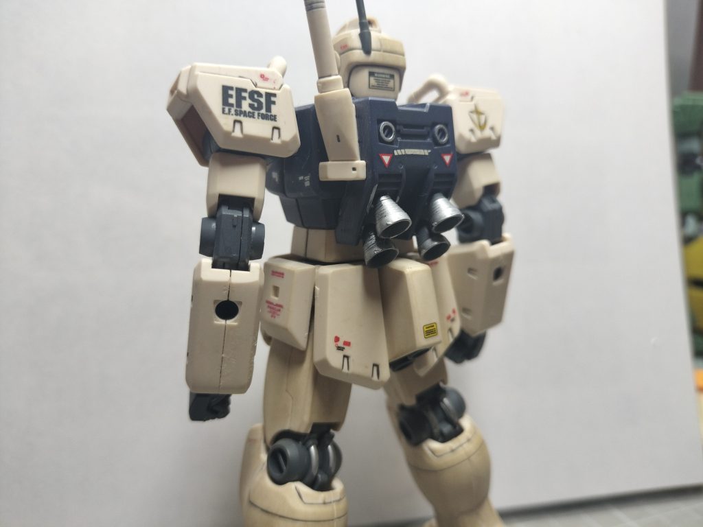 スラスターは塗ってたりします