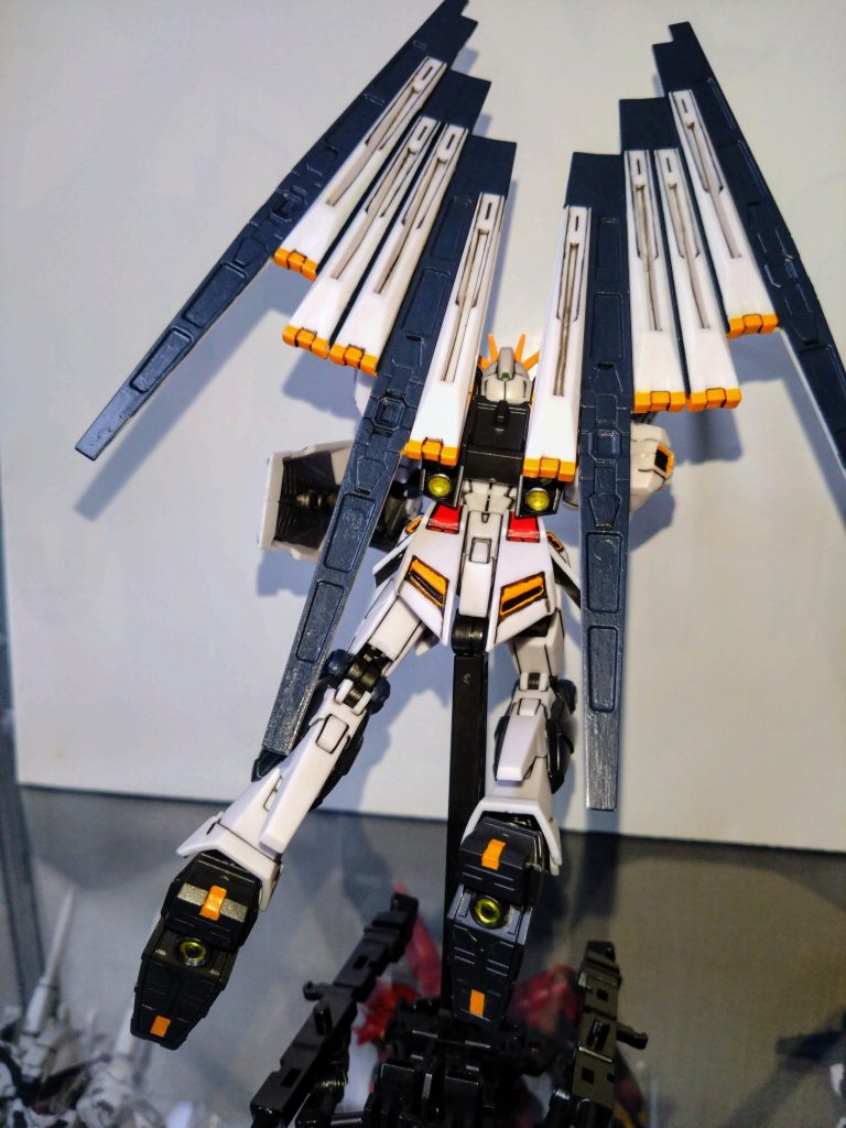 GフレームFA　νガンダム–4枚目/制作者：基本筆塗り部分塗装仕様