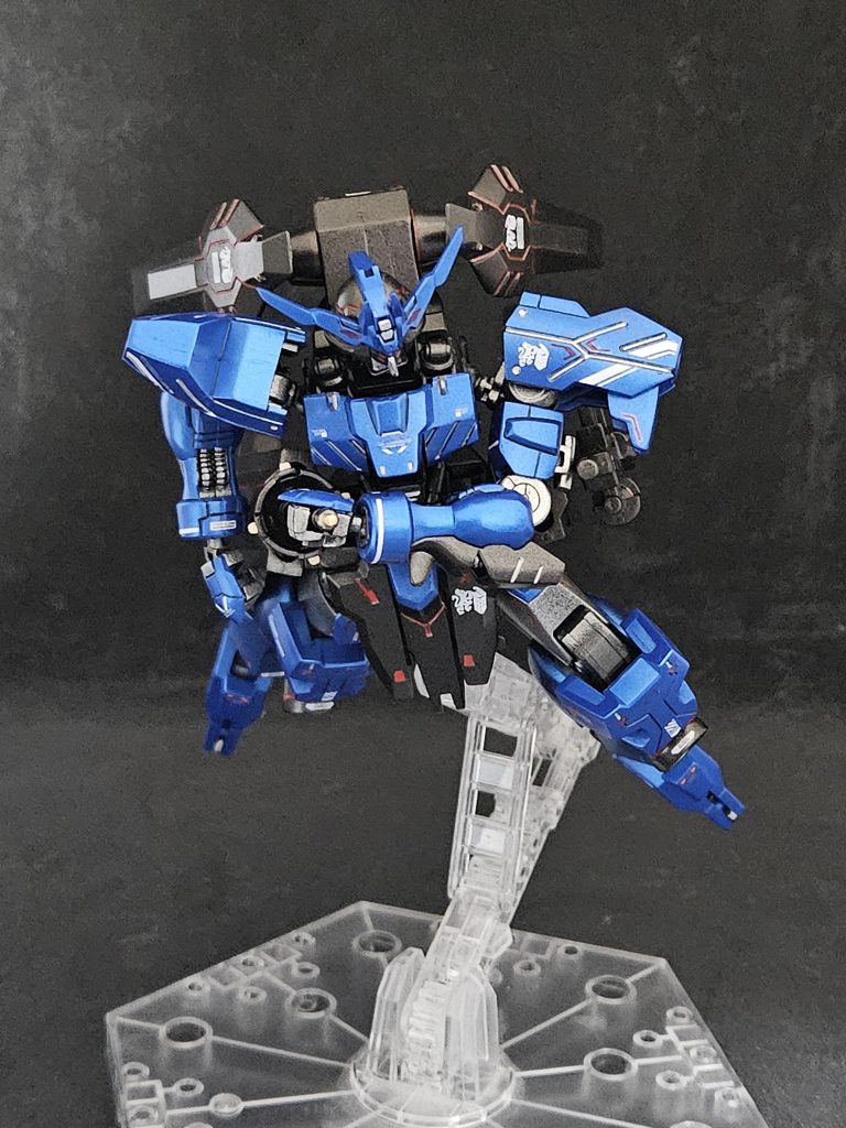 空中での抜刀ポーズ∠(　˙-˙ &nbsp;)／そもそもヴィダールは、シルエットからカッコイイと思います✨