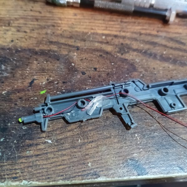 明けましておめでとうございます😊正月3日目にして模活始めです😁😅💦今年も飽きもせず素組みLED組込みでやっていきます👍今年も宜しくお願いします🙇😊（2枚目）