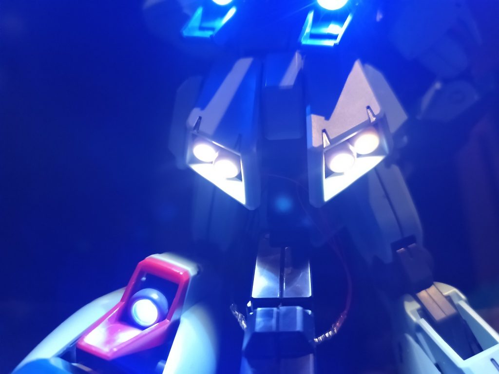 リアスカートはホワイト