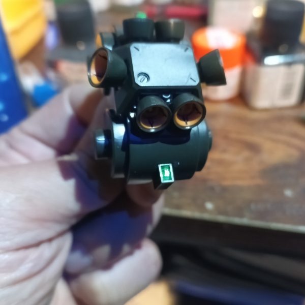 センサーはWAVEのクリアパーツに変更してグリーンを入れました☝️バーニアは6灯も😅💦何気にバーニア祭りになりそうな予感😅💦（5枚目）