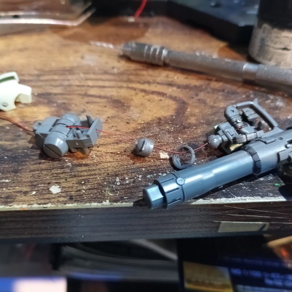 とは言っても実弾系なんでスコープに入れてます☝️（5枚目）