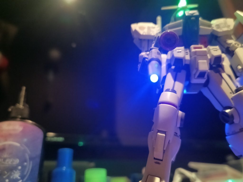 あまり効果的ではないですが銃口にも入れてますねぇ☝️