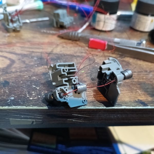 今作の最大のハイライト、バックパックの組込み完了です‼️👍（4枚目）