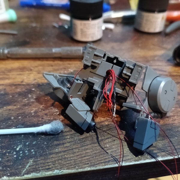 今作の最大のハイライト、バックパックの組込み完了です‼️👍（6枚目）