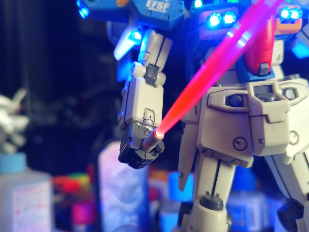 ビームサーベルも入ってます👍