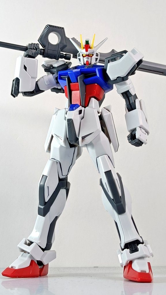 ストライク～パーフェクトストライク–3枚目/制作者：STR.EXE