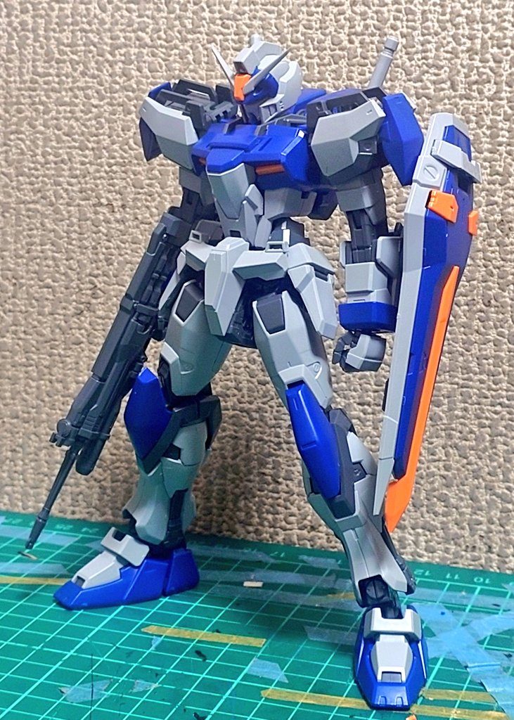 パチ組徹底改修やりたいって漠然と考えたけど、そもそも改修ってなんぞやって話で、ぶっちゃけわかんなかったですwパチ組でもぶっちゃけめっちゃカッコいいし、んじゃ好きなとこをピックアップしてそこブラッシュアップするのが俺的改修ってことでどーよって感じて進めてみましたw