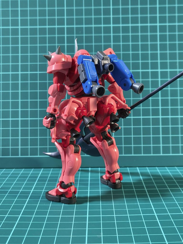 ランドセルはジャンクパーツでそれらしく作りました。