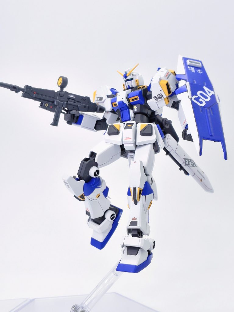 ガンダム4号機–5枚目/制作者：LEN