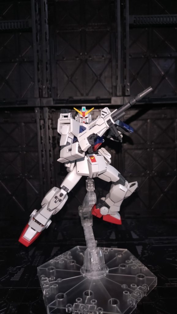 ビームライフル構えるの難しい