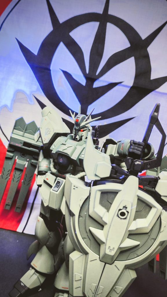 　ジオンガンダム　–4枚目/制作者：だんくら工房・mk戦車