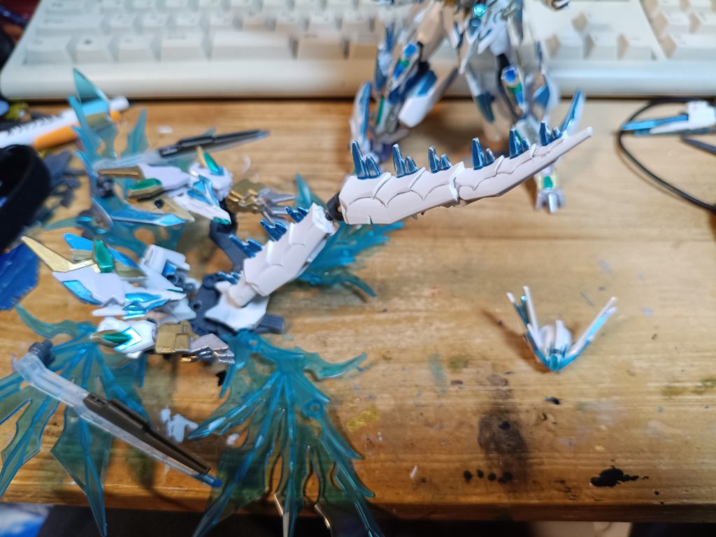 バックパックからベットパーツを