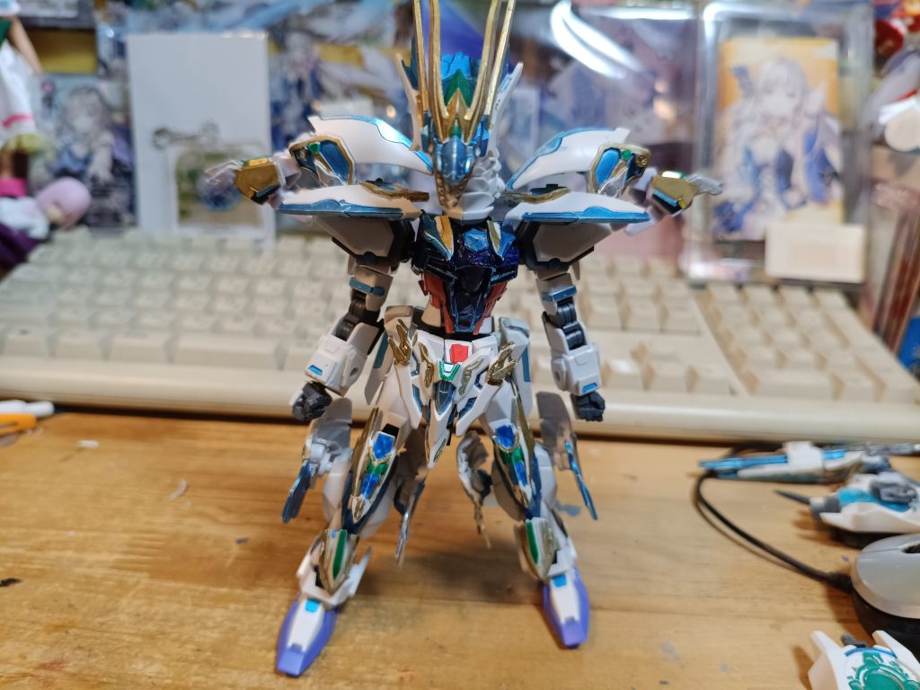 足の装甲を回転あとドラゴン用ボディも外す