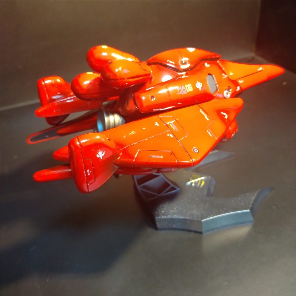 前にナイチンゲールにスジ彫り入れて光沢仕上げした時に、ほとんどスジ彫りが見えなくなったので！今回はスジ彫りのタガネサイズを0.3にして見ました！😀