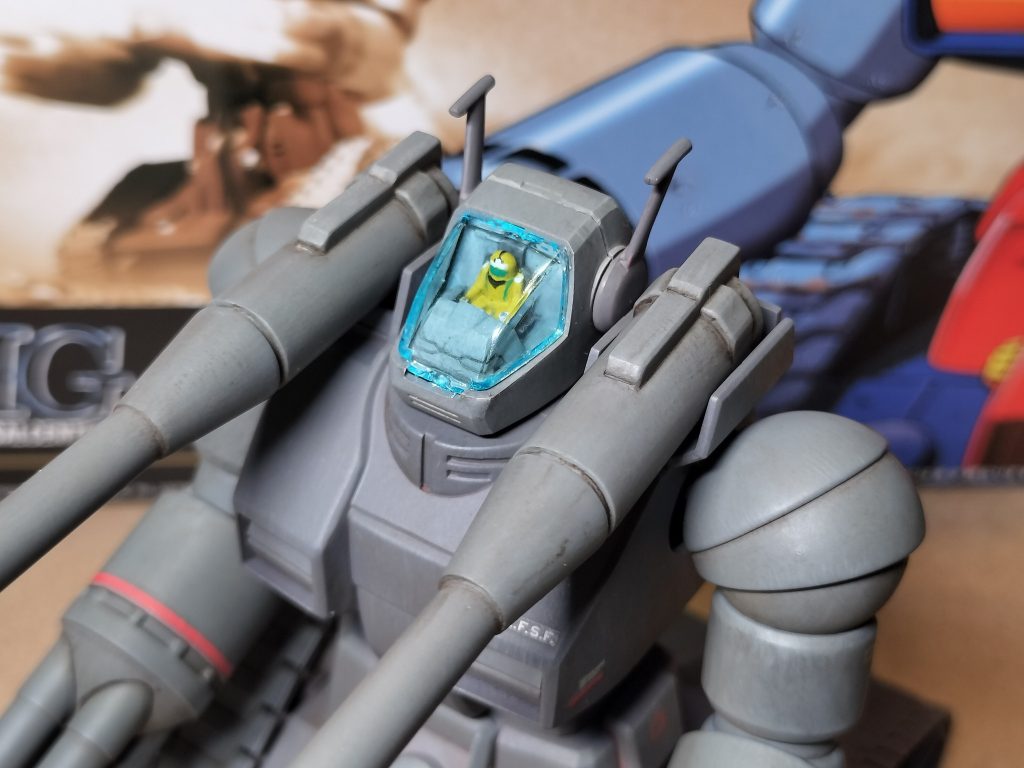 パイロットもそれっぽく塗り分け