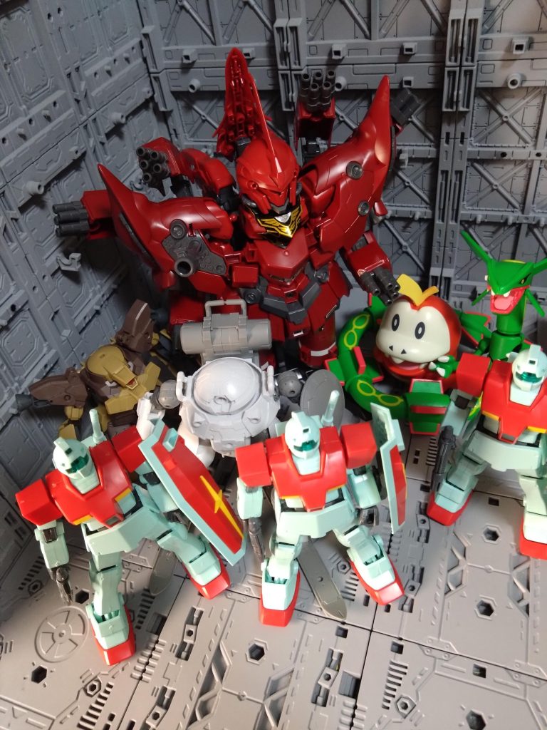 作品名：25年末26年始作成（息子と）<p>正月GMは3体で終了💦年末から息子はSDネオジオングからポケプラ、父は30MMからのGM、制作中のアッガイ、と今年も普段できない位プラモデル三昧な26年の正月🎍でした！平日は仕事、炊事、洗濯、雑用でなかなかゆっくり作れま [&hellip;]</p>
