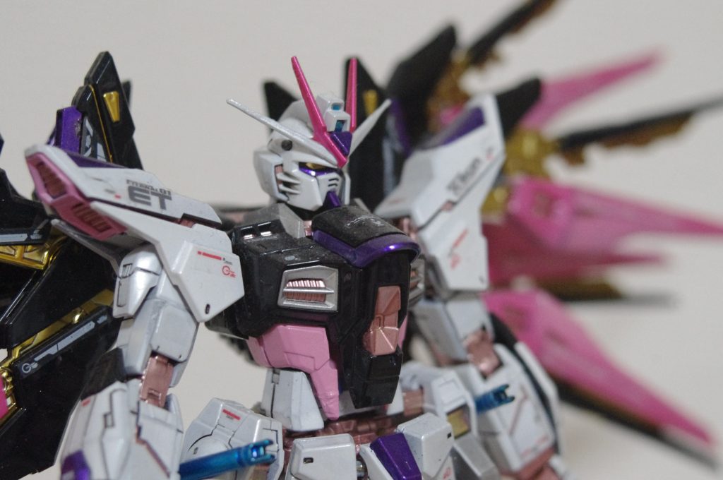 ストライクフリーダム×2–3枚目/制作者：ゆずりはの葉