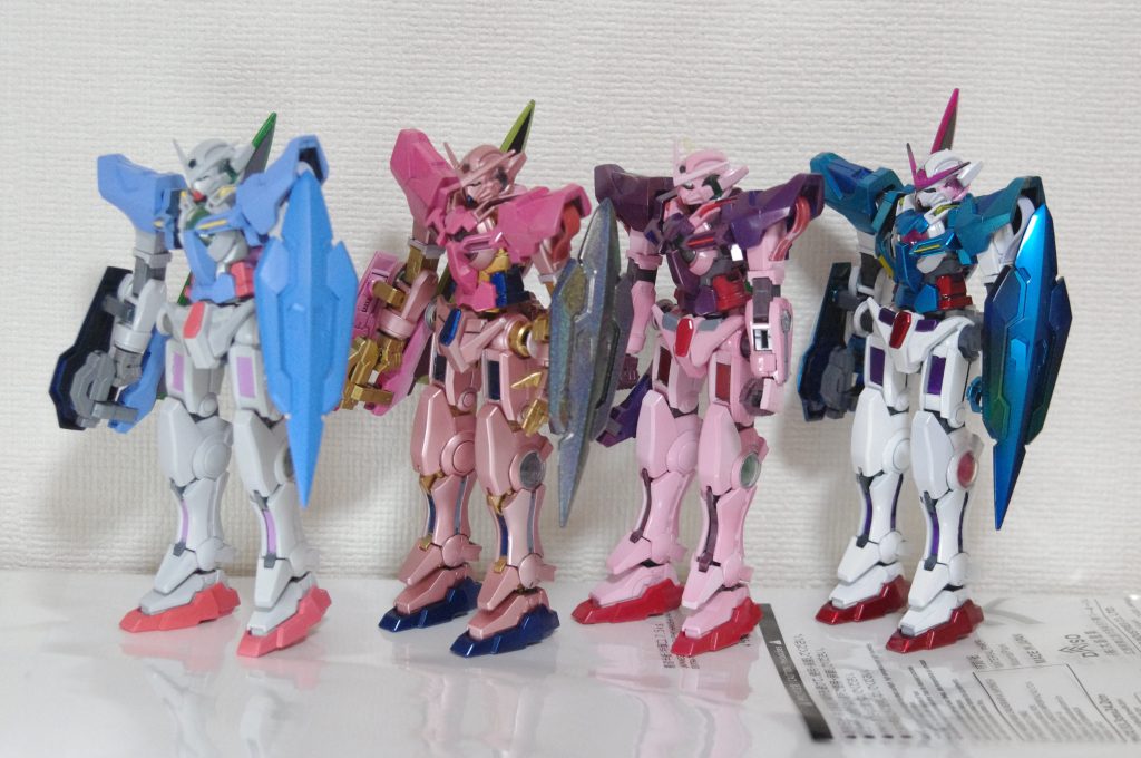 ガンダムエクシア 4体–2枚目/制作者：ゆずりはの葉