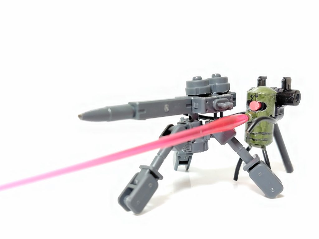 肝心のビームは口から出ます