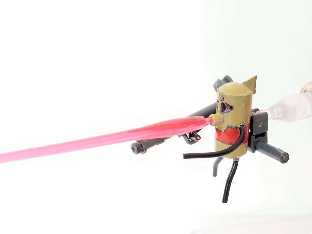 口からビームが出ます