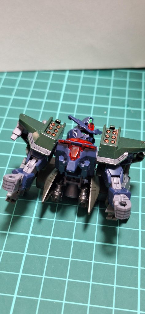 HGバスターガンダムの肩を移植