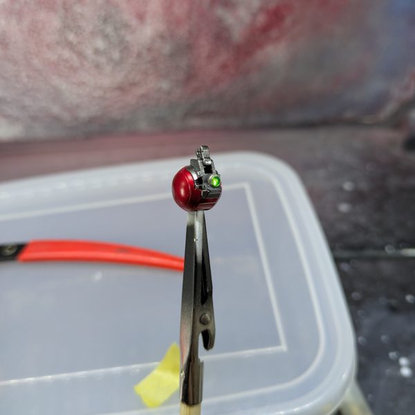 サザビーのモノアイ加工