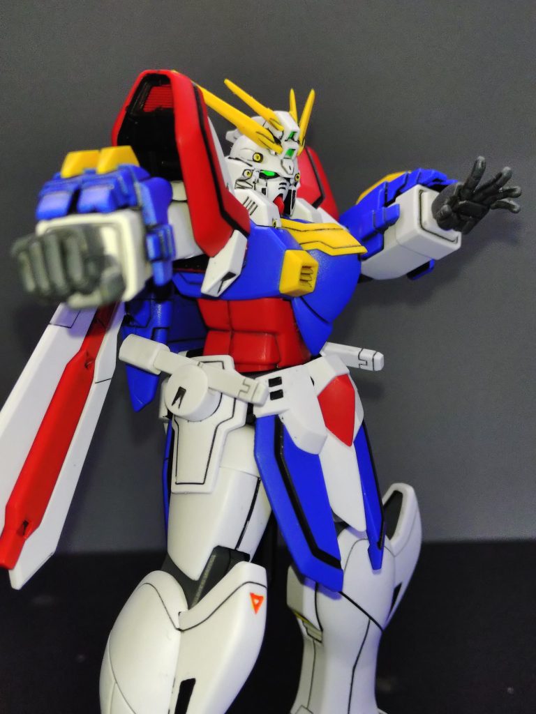 蛍光カラーで目を光っている様に見せる処理が簡単なので最近の自分のお気に入り(笑)平手はビルドナックルの物。