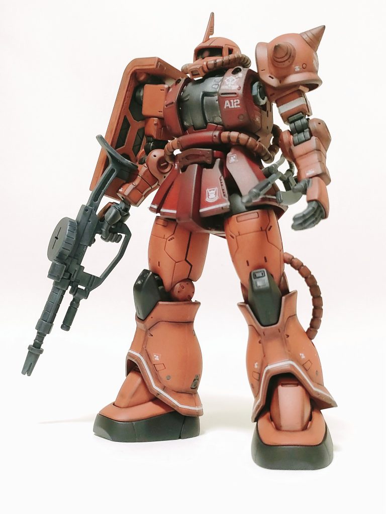 このアングルがお気に入り！次はシャアザク作ったのでやっぱガンダムかな〜なんて考えてます♪