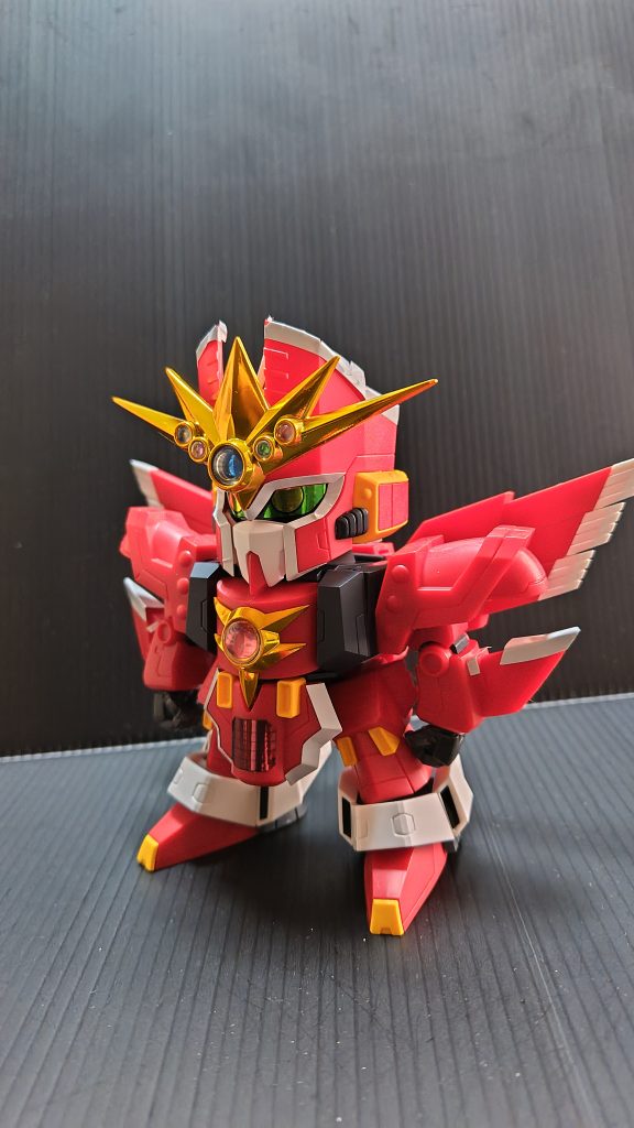 紅の機兵が飛んで来た–2枚目/制作者：AKI