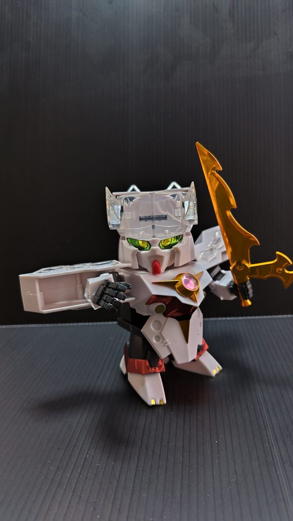 石像は白晶の機甲神だった！–4枚目/制作者：AKI