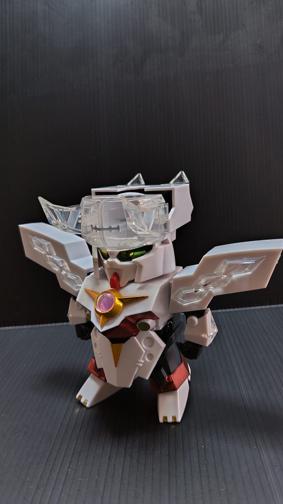 石像は白晶の機甲神だった！–2枚目/制作者：AKI