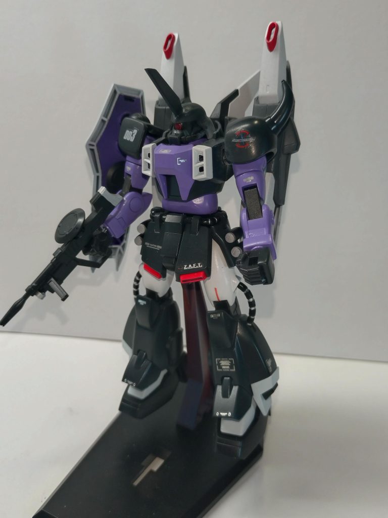 ヒルダ機　ブレードアンテナは破損していたのでオリジナルアンテナです。